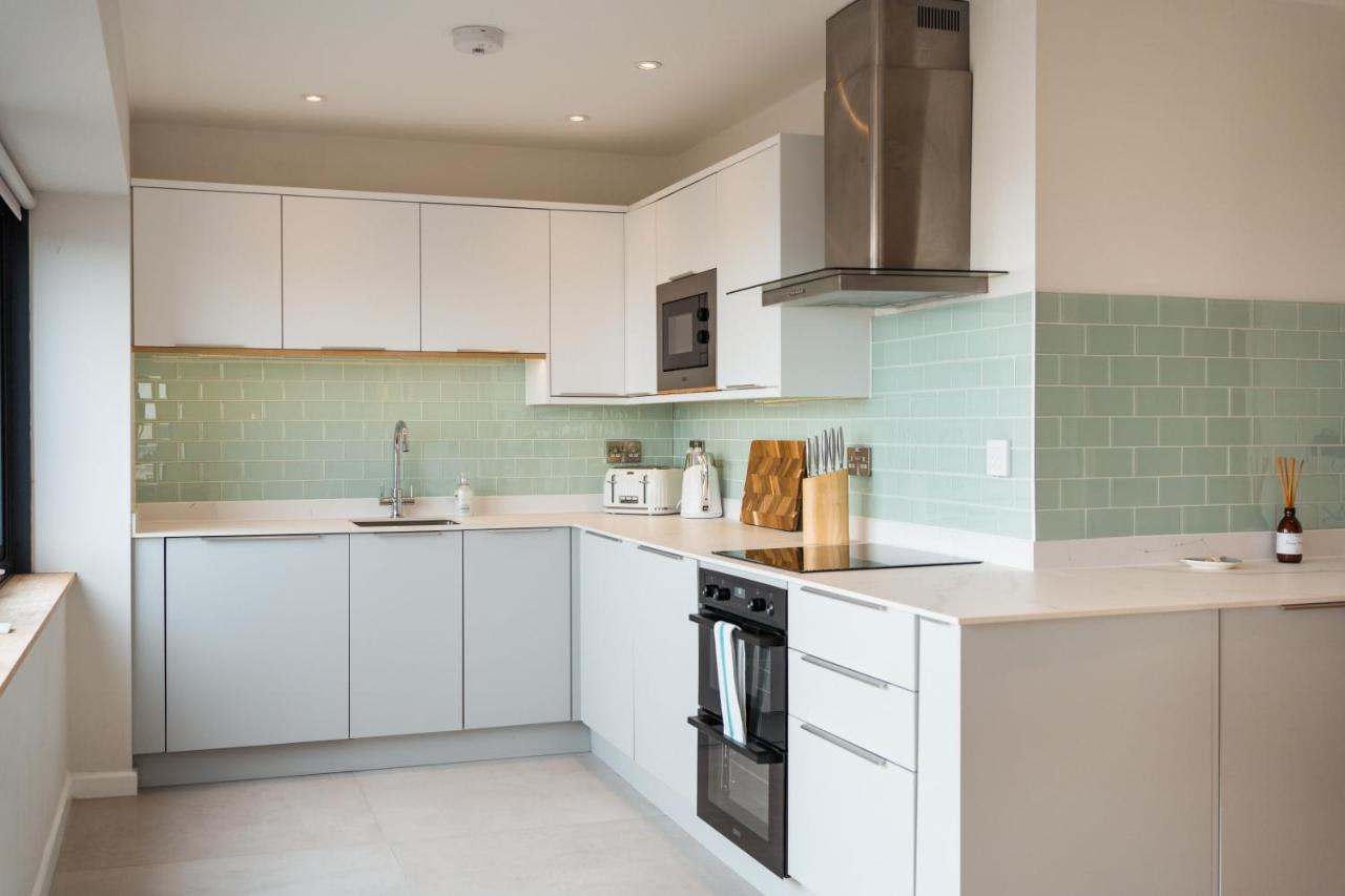 Westcliff Penthouse Apartment บอร์นมัธ ภายนอก รูปภาพ