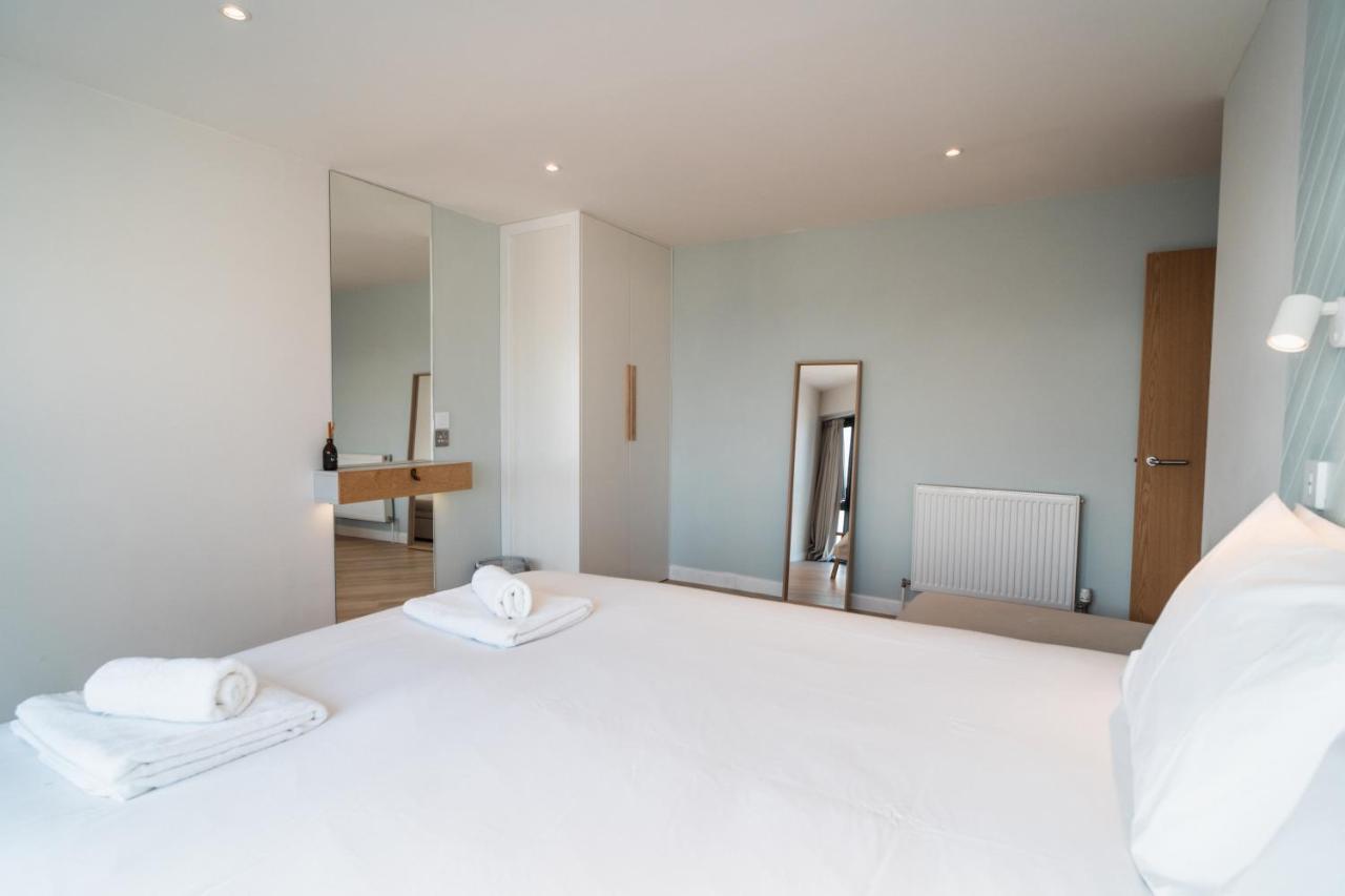 Westcliff Penthouse Apartment บอร์นมัธ ภายนอก รูปภาพ